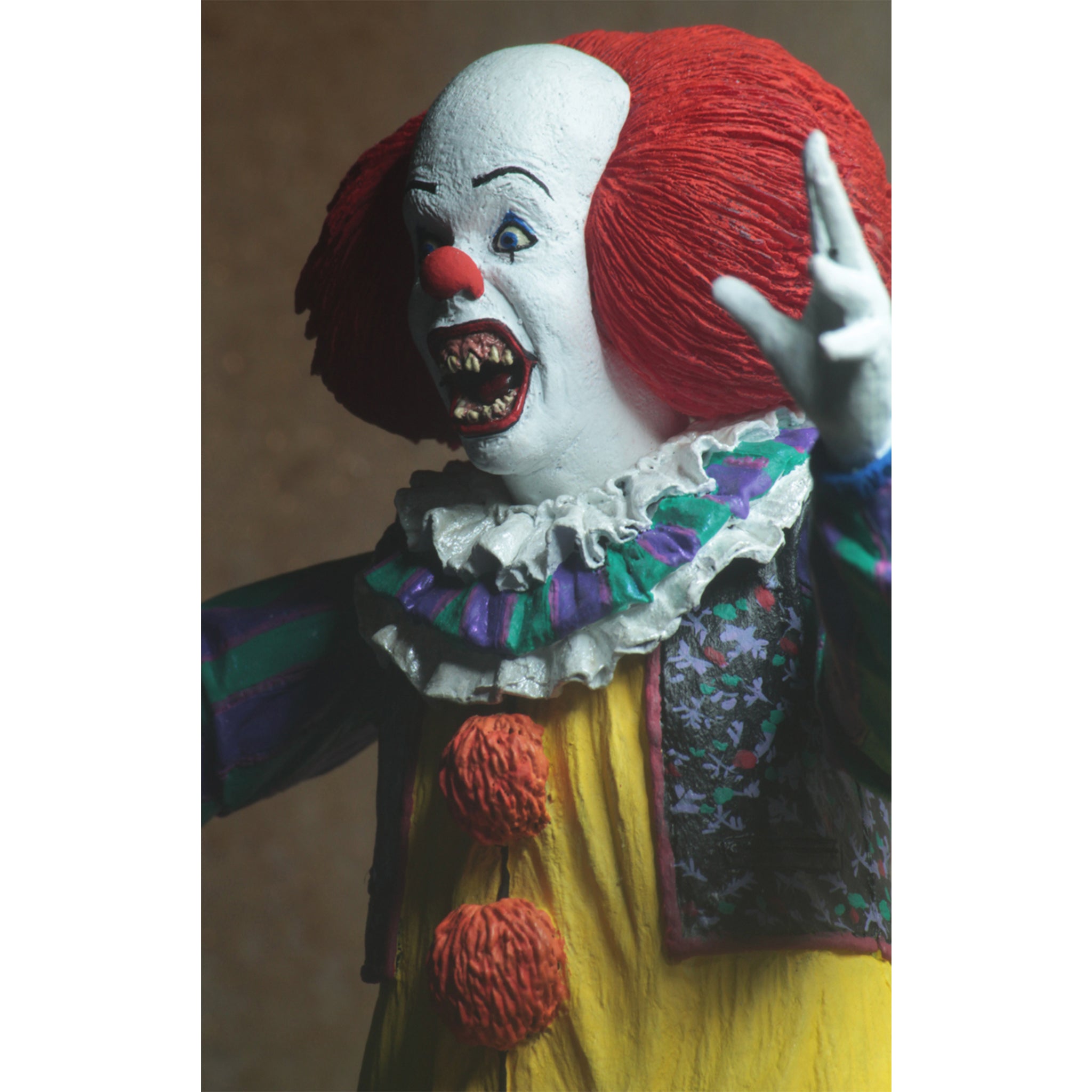 NECA IT 1990 Ultimate Pennywise Action Figure Version 2 18cm – IT, NECA, 18 cm, 2025, brand new collector item, Uncanny Collectibles Dublin Ireland