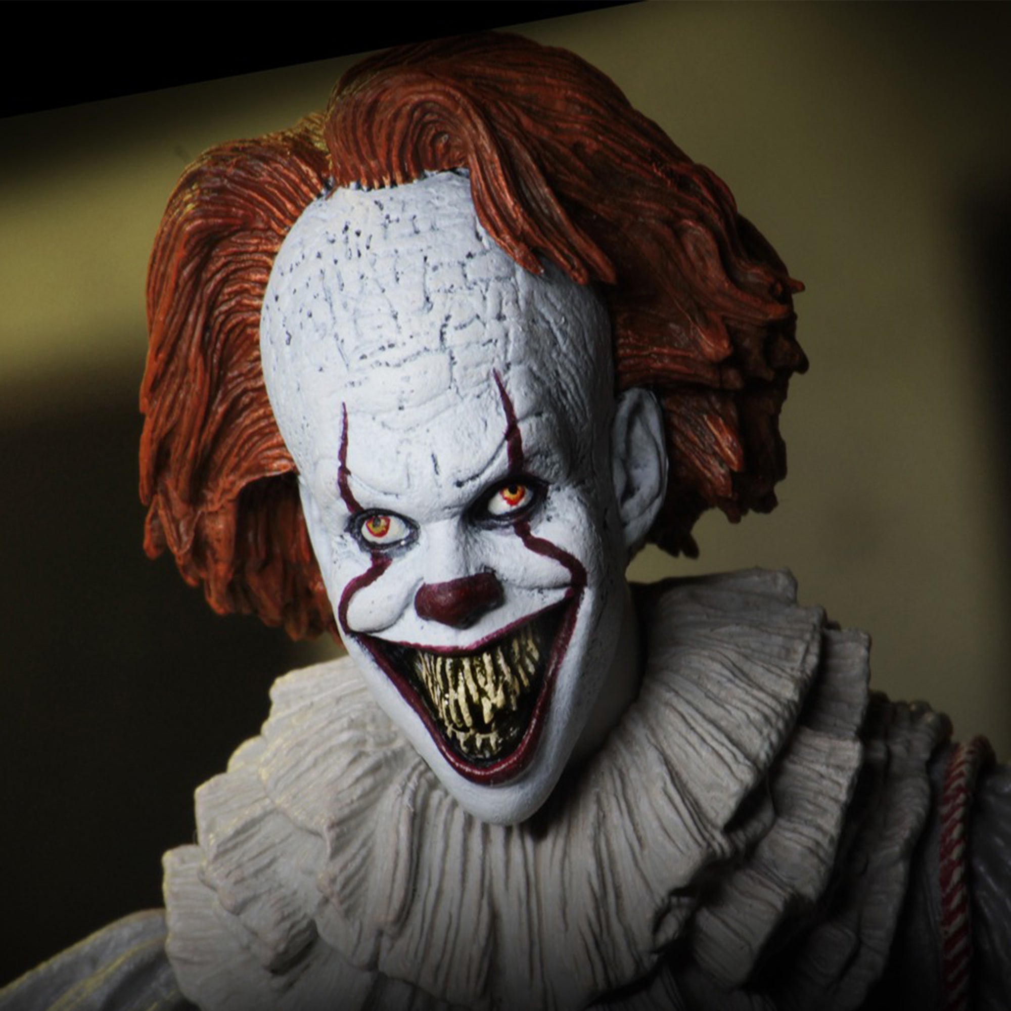 NECA IT 2017 Ultimate Well House Pennywise Action Figure 2024 18cm