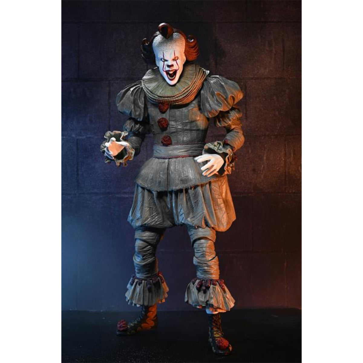 NECA IT Welcome to Derry Pennywise 1/4 Scale Action Figure – photo 8 of 11