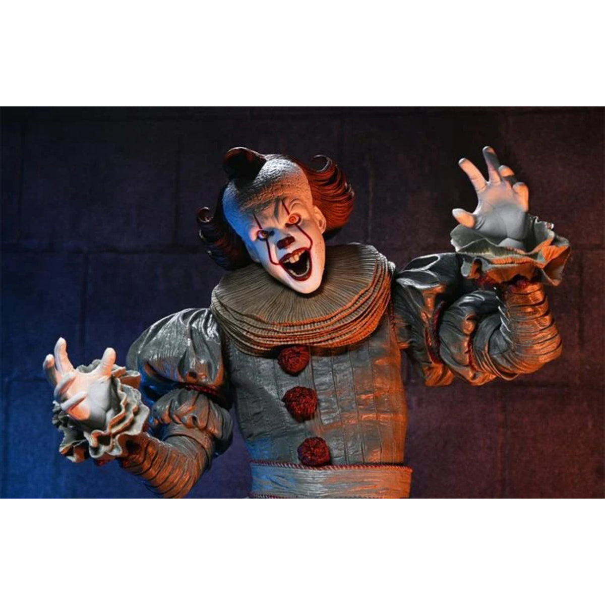 NECA IT Welcome to Derry Pennywise 1/4 Scale Action Figure – photo 9 of 11