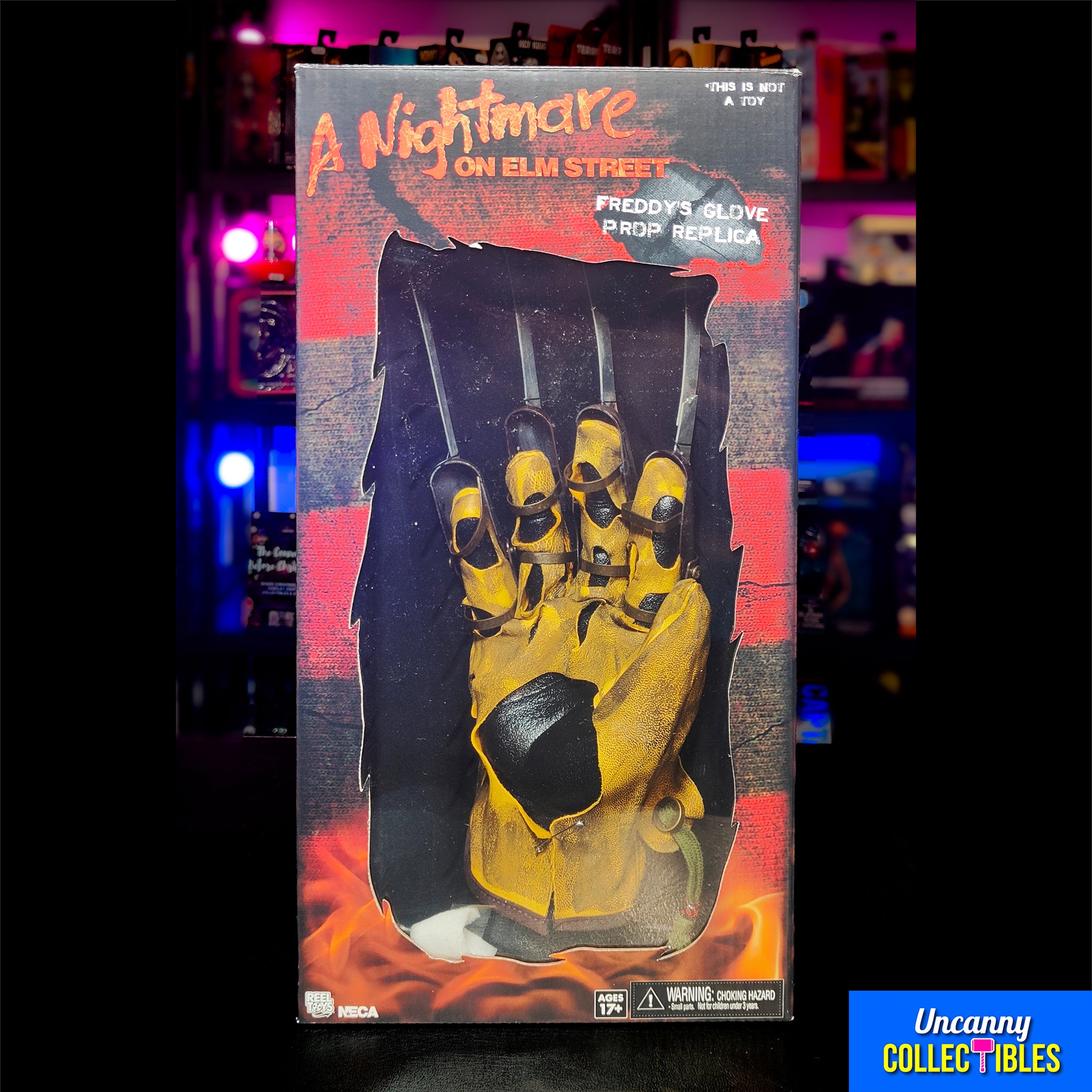 NECA Nightmare On Elm Street 1984 Freddy Krueger Glove Prop Replica – Nightmare on Elm Street, NECA, 30 cm, 2022, brand new collector item, Uncanny Collectibles Dublin Ireland