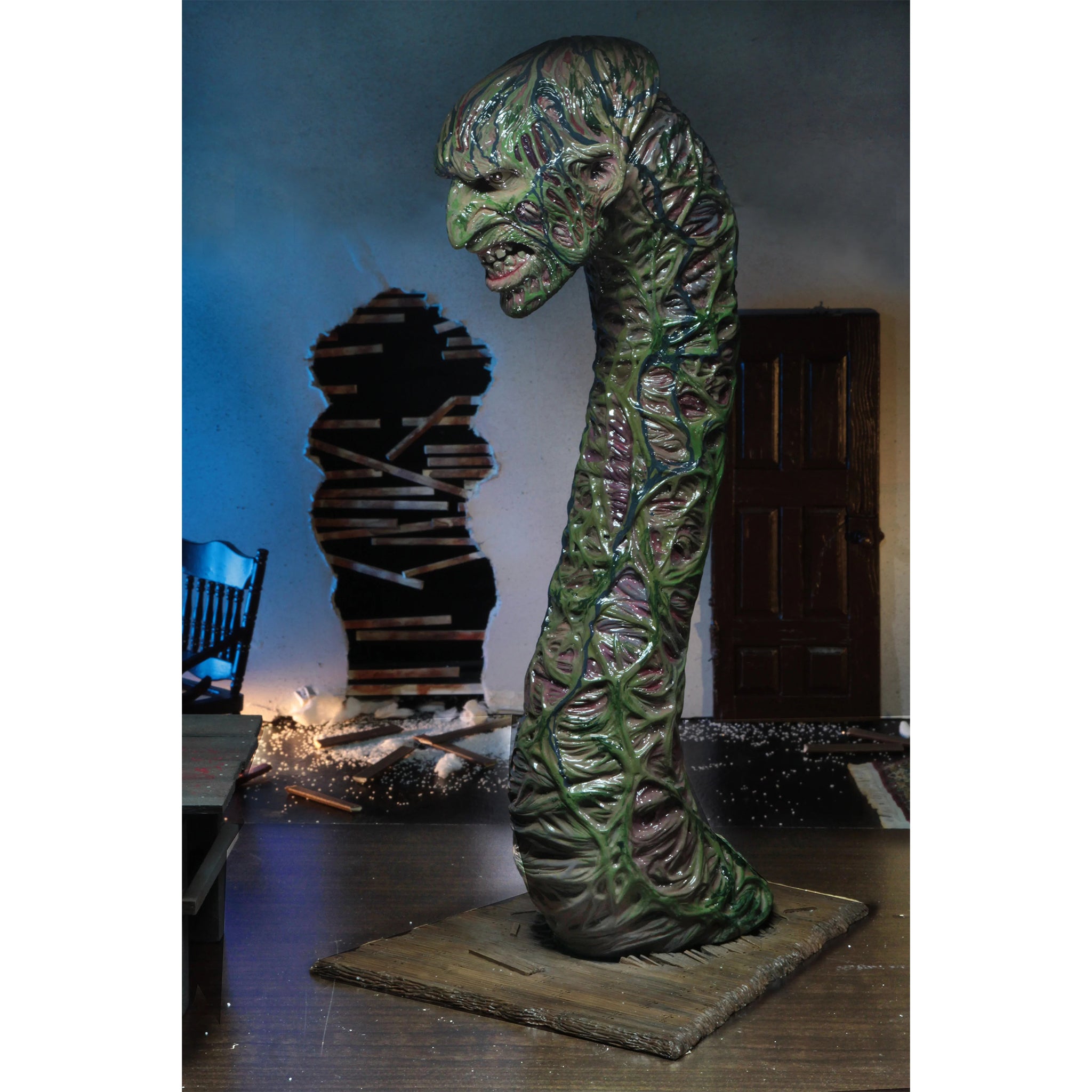 NECA Nightmare on Elm Street Freddy Krueger Deluxe Accessory Set – photo 2 of 11
