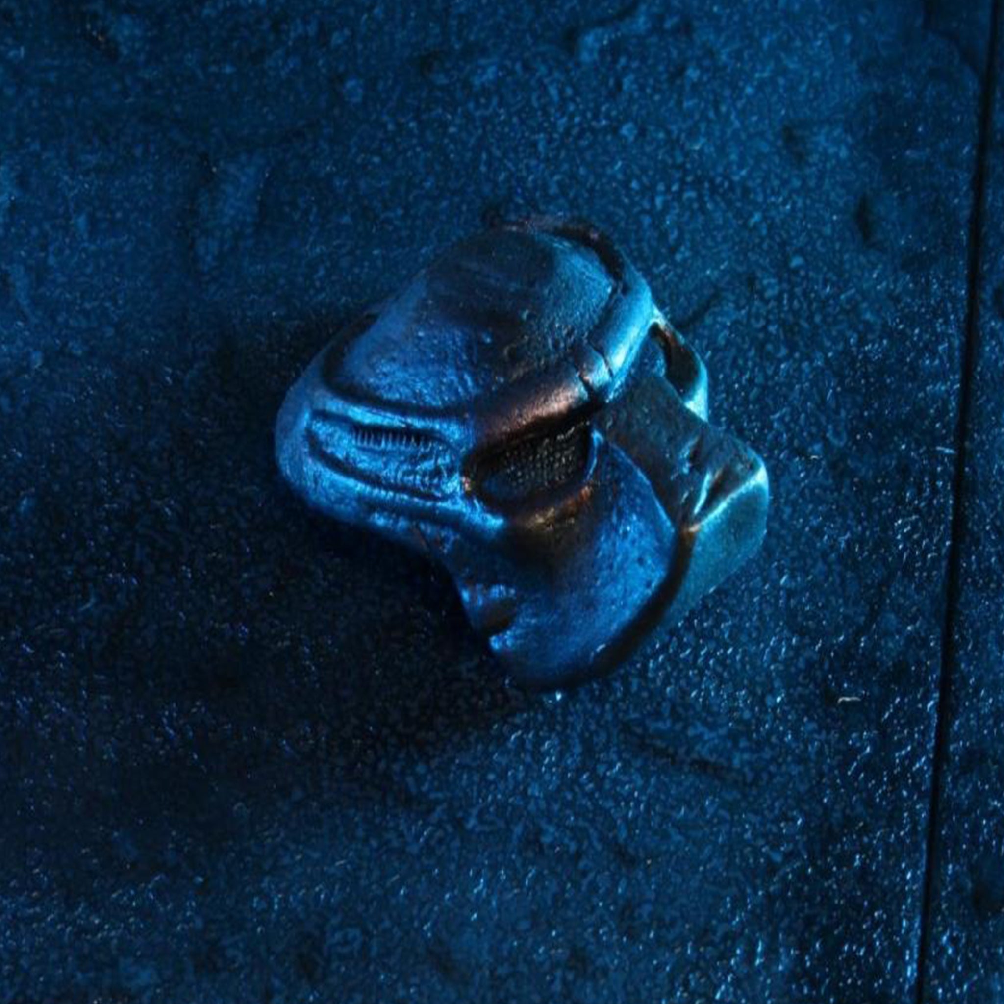 NECA Predator 2 Ultimate Battle Damaged City Hunter Predator Action Figure 20cm