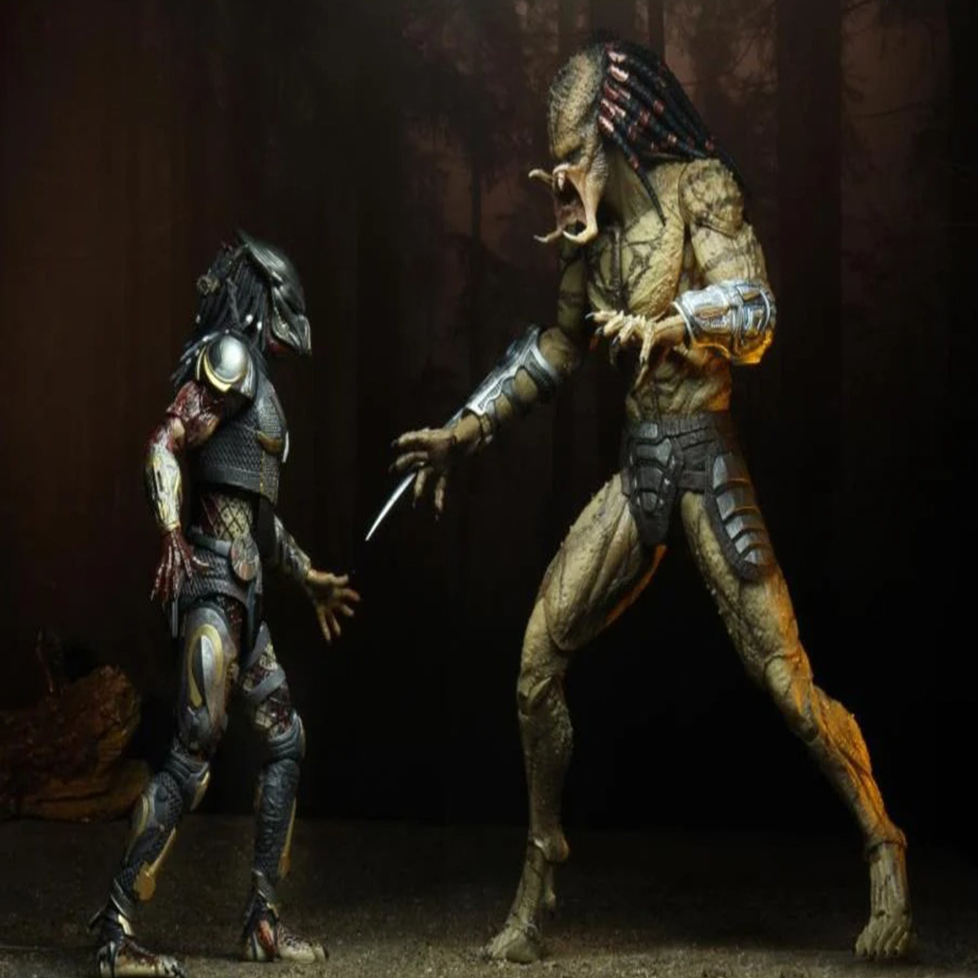 NECA Predator 2018 Deluxe Ultimate Unarmoured Assassin Predator Action Figure 30cm