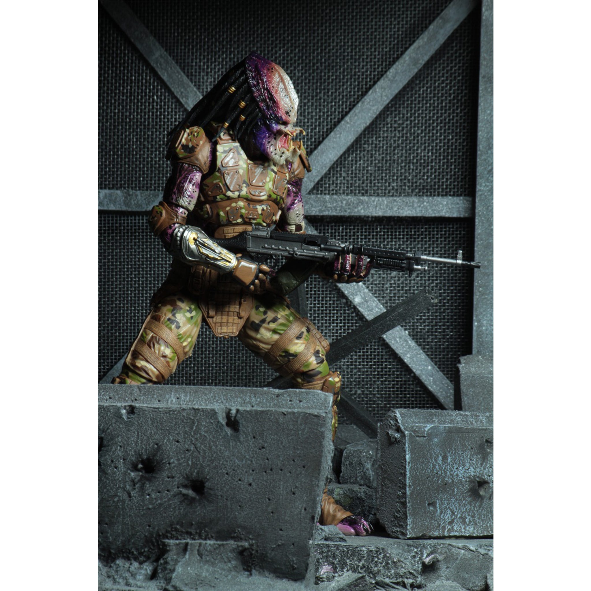 NECA Predator 2018 Ulitmate Emissary 1 Predator Action Figure 20cm