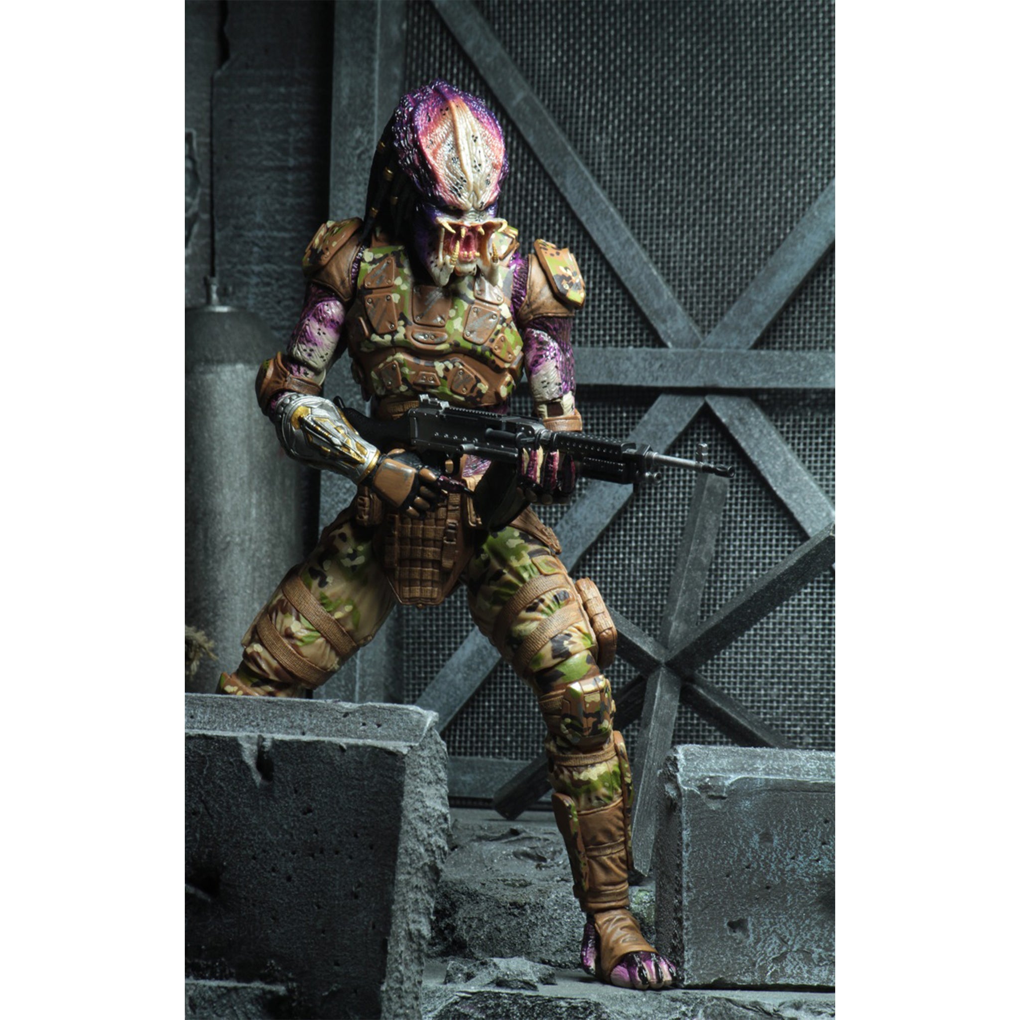 NECA Predator 2018 Ulitmate Emissary 1 Predator Action Figure 20cm
