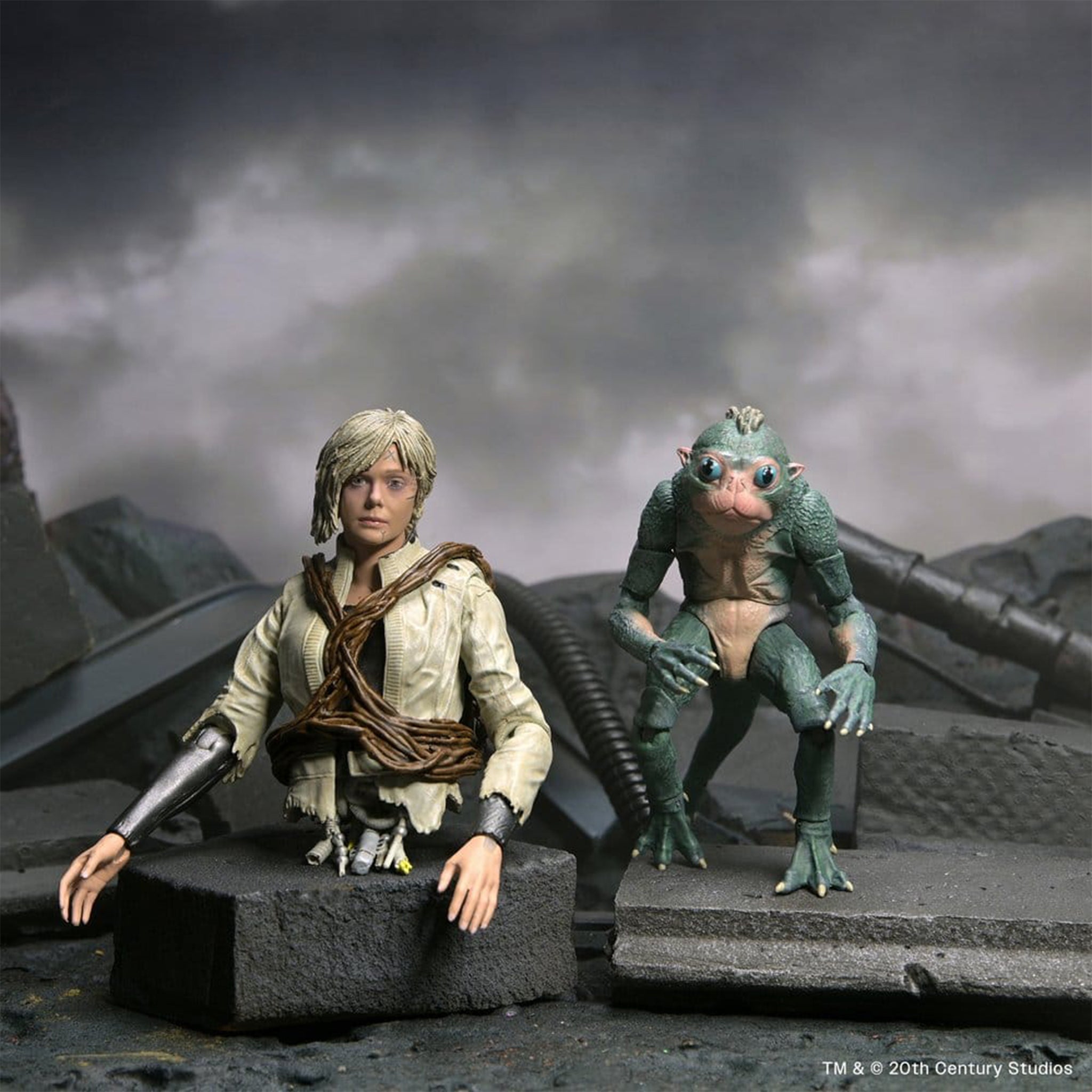 NECA Predator Badlands Ultimate Thia and Bud Action Figure 2-Pack – Predator, NECA, 18 cm, brand new collector item, Uncanny Collectibles Dublin Ireland