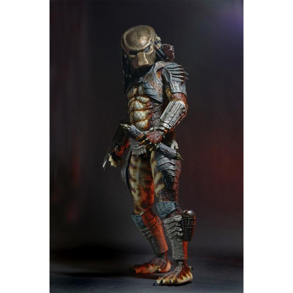 NECA Predator City Hunter 1/4 Scale Action Figure With LED Lights – photo 6 of 15