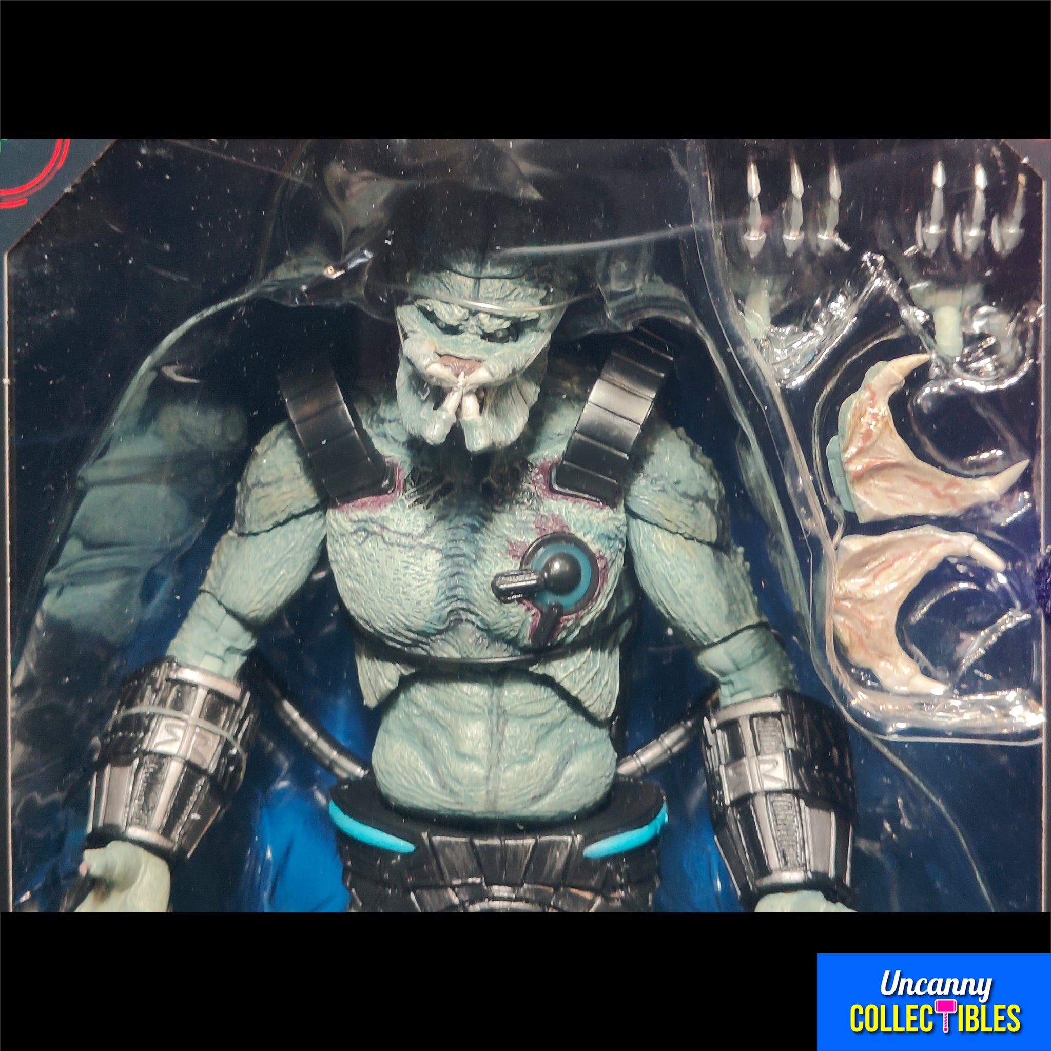 NECA Predator Concrete Jungle Deluxe Ultimate Stone Heart Predator Action Figure 25cm – photo 4 of 22