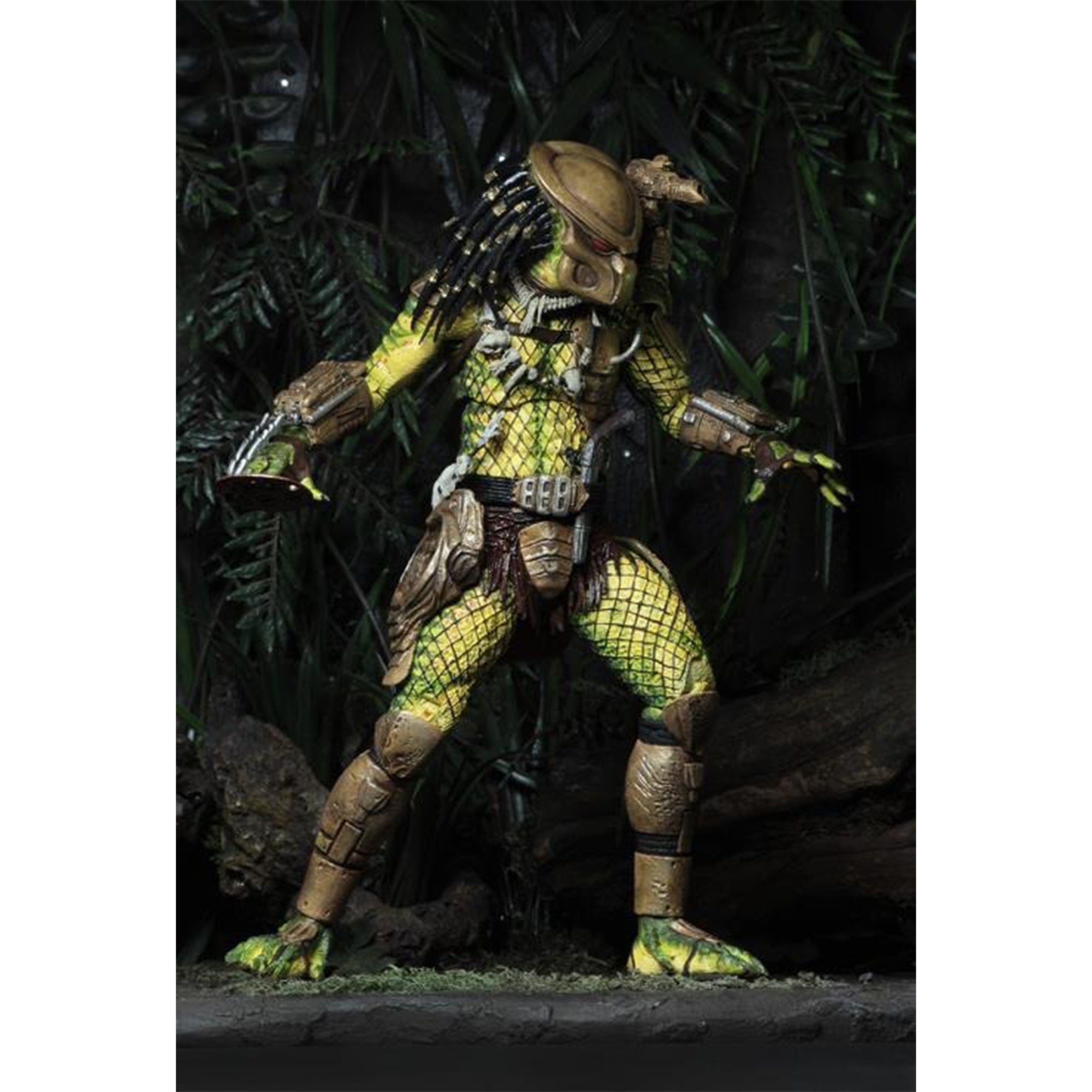 NECA Predator Ultimate Elder The Golden Angel Predator Action Figure 20cm