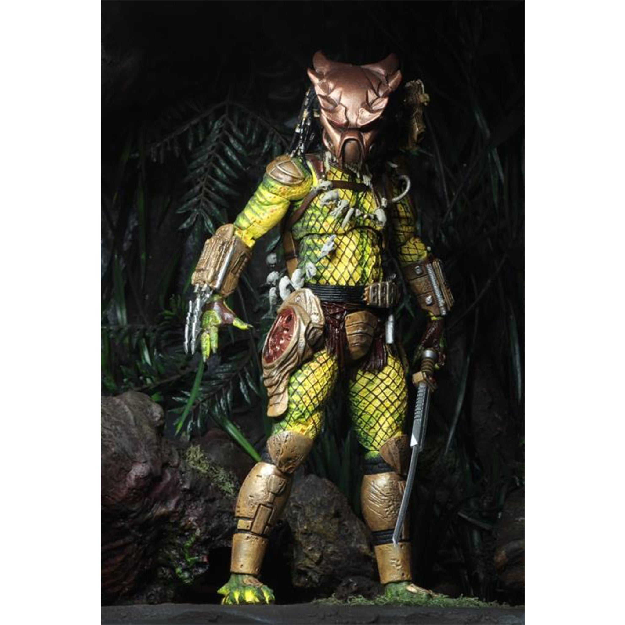 NECA Predator Ultimate Elder The Golden Angel Predator Action Figure 20cm
