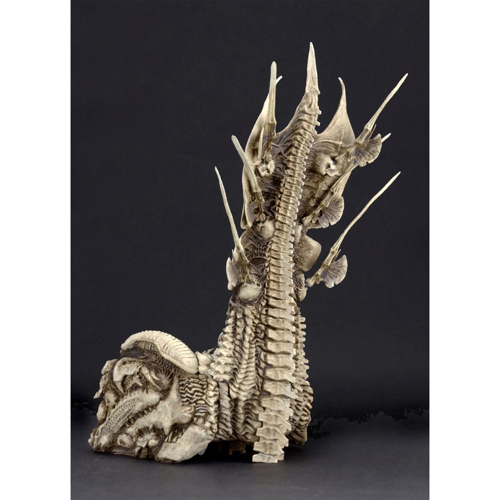 NECA Predator Ultimate Predator Throne 7 Inch Scale Action Figure Diorama – photo 5 of 13