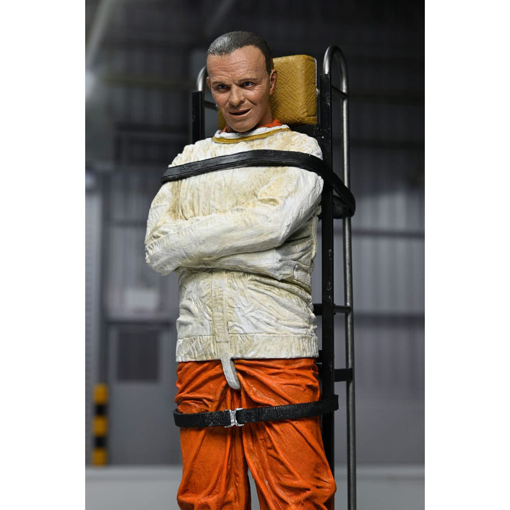 NECA Silence of the Lambs Masked Dr Hannibal Lecter Action Figure 18cm