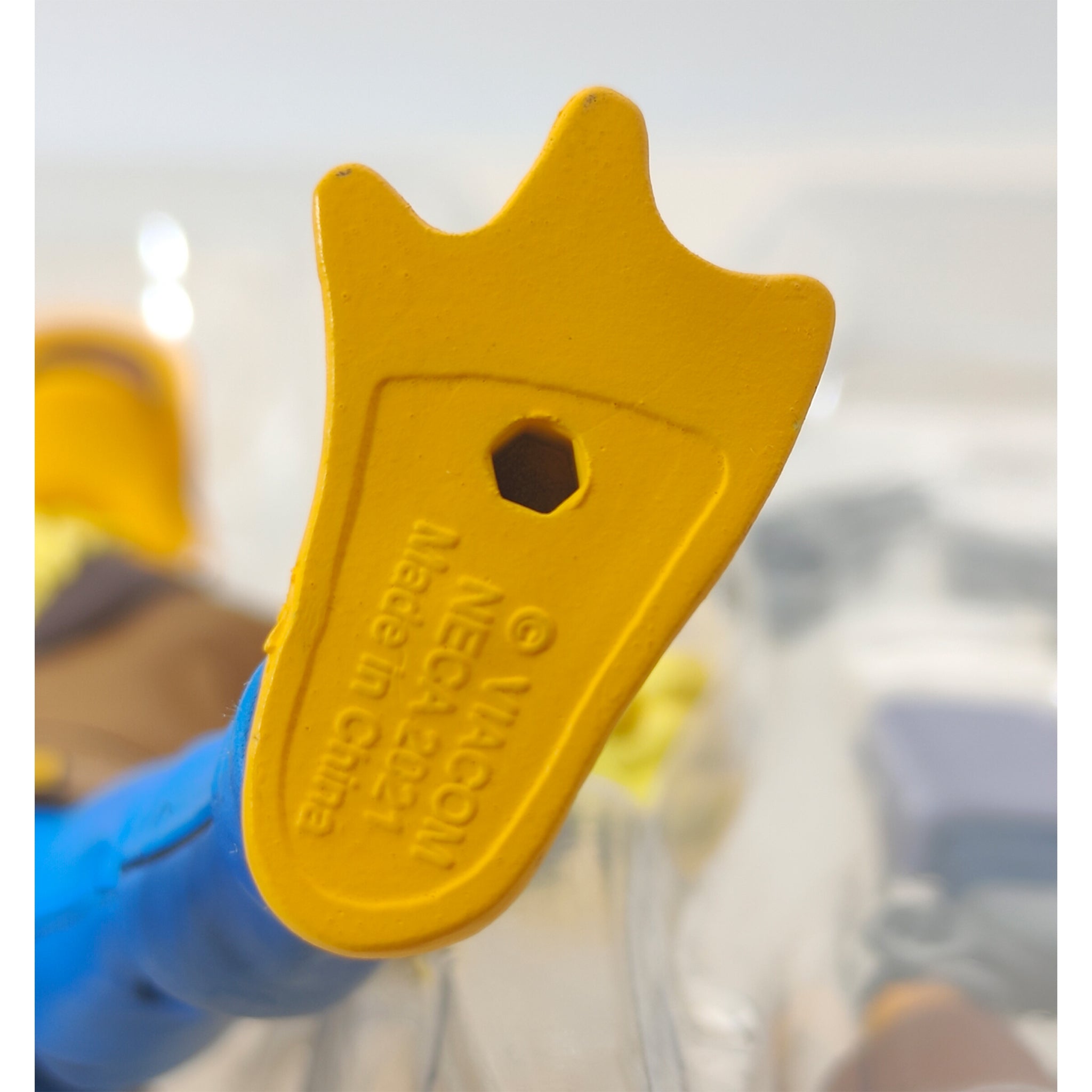 NECA Teenage Mutant Ninja Turtles Ace Duck and Mutagen Man Cartoon 2-Pack 2021 18cm – Teenage Mutant Ninja Turtles, NECA, 18 cm, 2021, pre-owned collector piece, Uncanny Collectibles Dublin Ireland