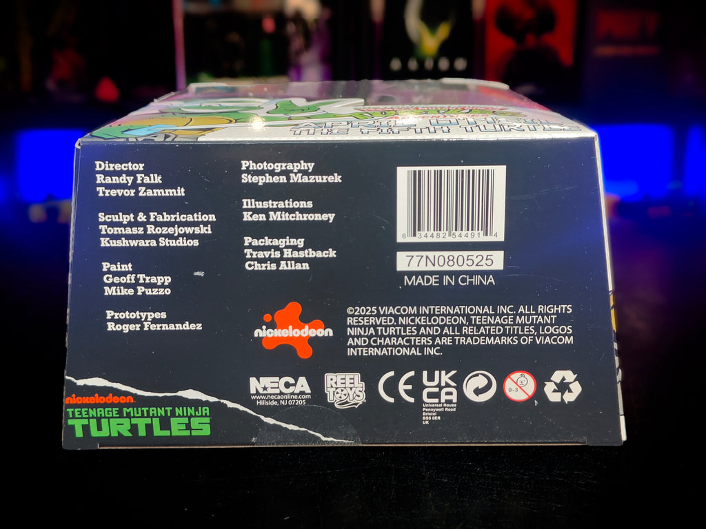 NECA Teenage Mutant Ninja Turtles April O Neil 5th Turtle Action Figure