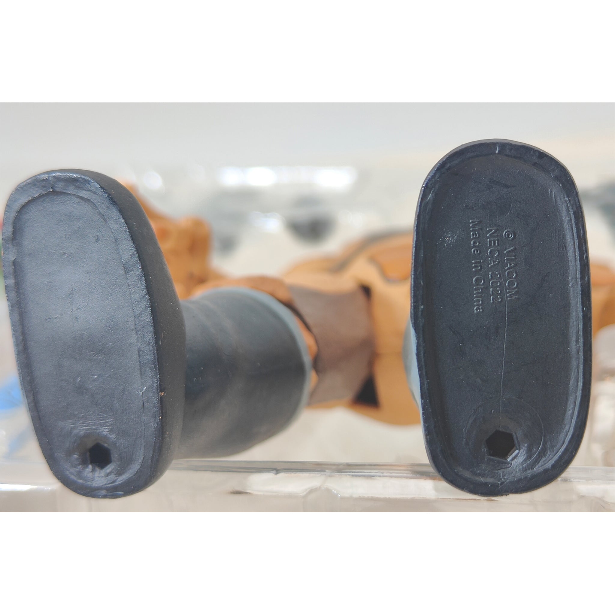 NECA Teenage Mutant Ninja Turtles Crooked Ninja Turtle Gang And Rock Soldier Cartoon 2-Pack 2022 18cm – Teenage Mutant Ninja Turtles, NECA, 18 cm, 2022, pre-owned collector piece, Uncanny Collectibles Dublin Ireland