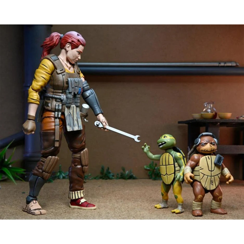 NECA Teenage Mutant Ninja Turtles Last Ronin Lost Years Grammy April with Baby Yi and Moja Action Figure