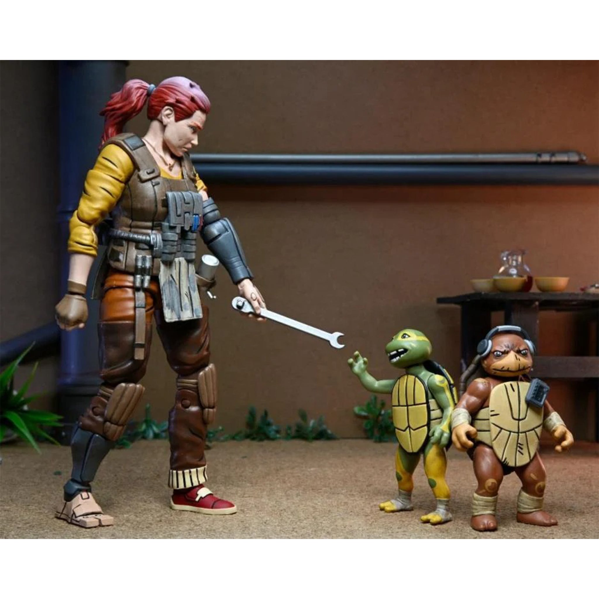 NECA Teenage Mutant Ninja Turtles Last Ronin Lost Years Grammy April with Baby Yi and Moja Action Figure – Teenage Mutant Ninja Turtles, NECA, 18 cm, brand new collector item, Uncanny Collectibles Dublin Ireland
