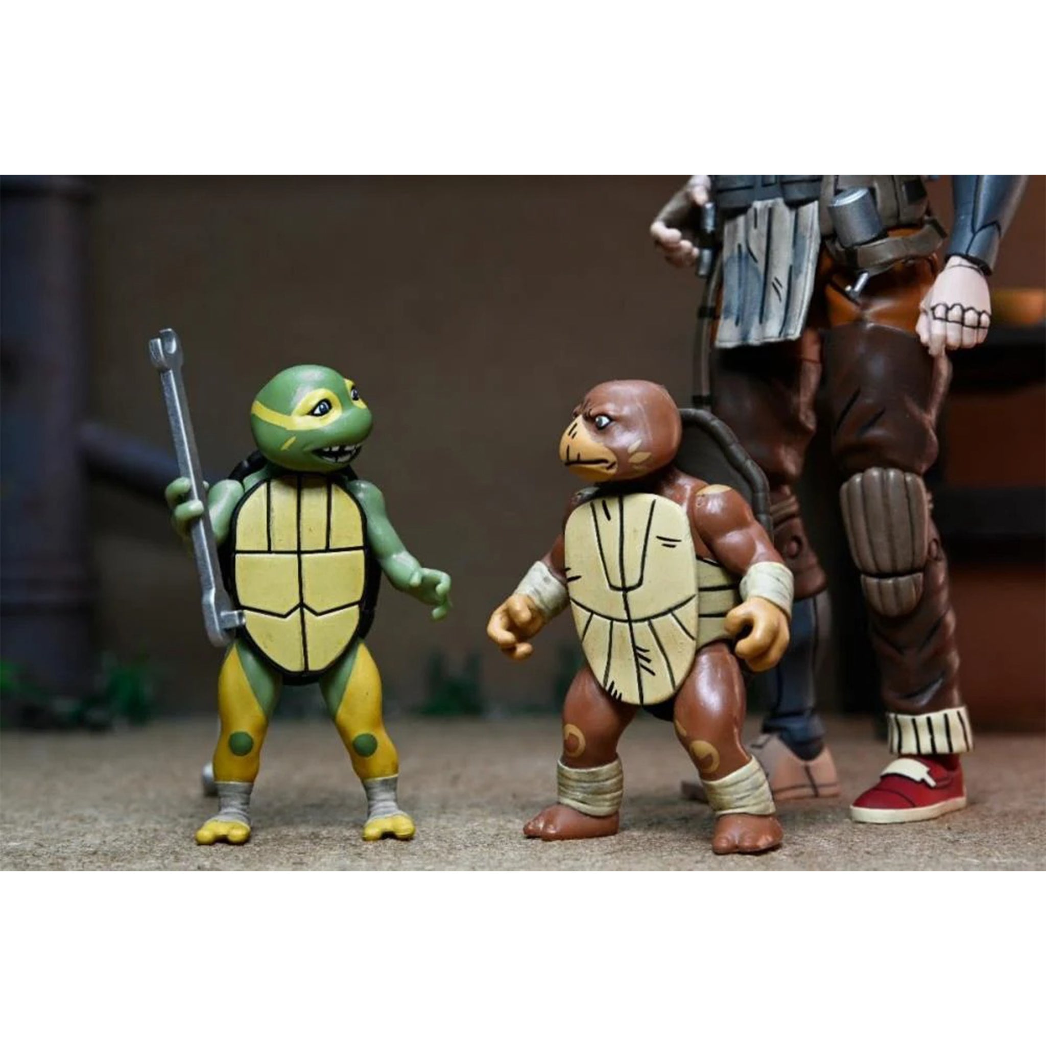 NECA Teenage Mutant Ninja Turtles Last Ronin Lost Years Grammy April with Baby Yi and Moja Action Figure – Teenage Mutant Ninja Turtles, NECA, 18 cm, brand new collector item, Uncanny Collectibles Dublin Ireland