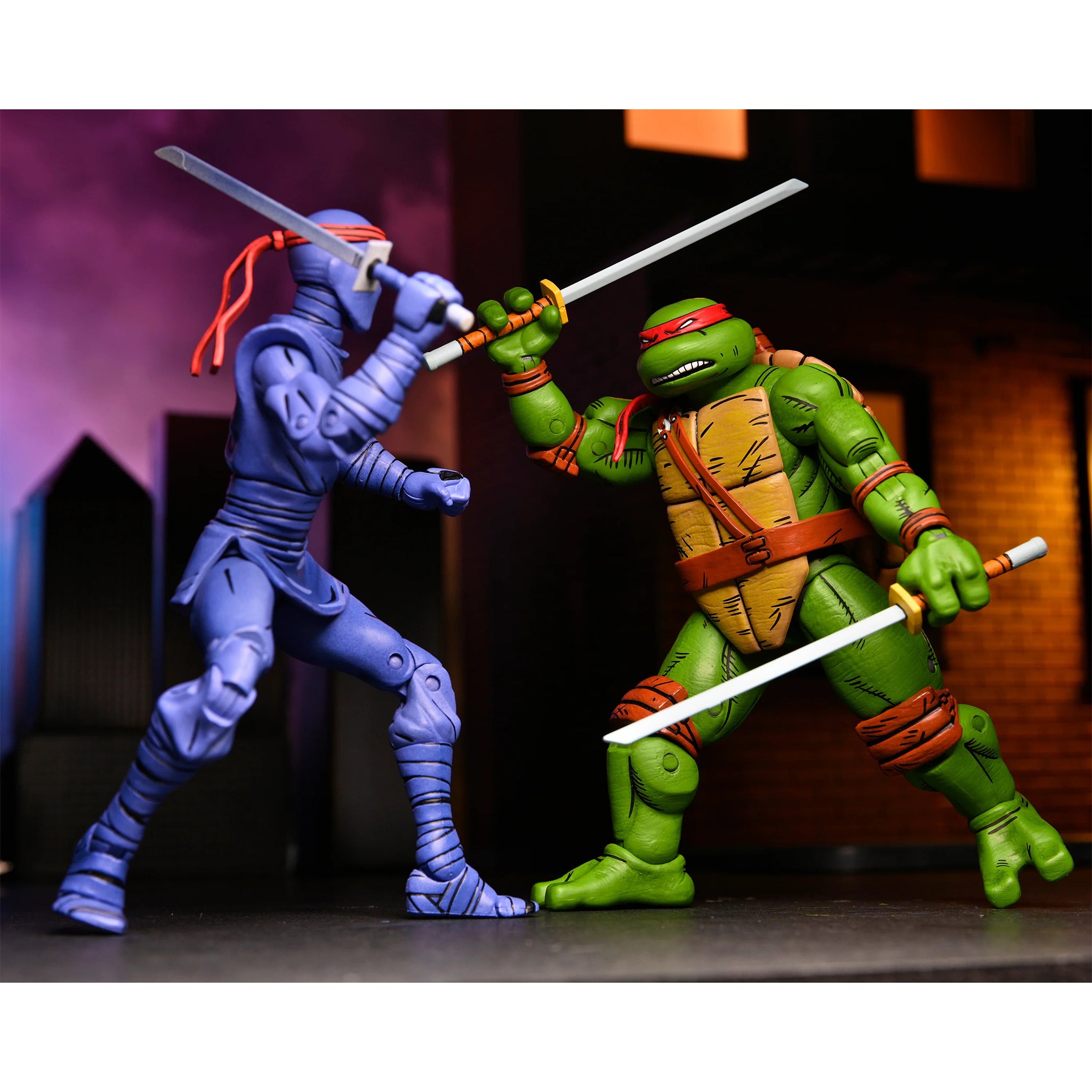 NECA Teenage Mutant Ninja Turtles Leonardo Mirage Comics Action Figure