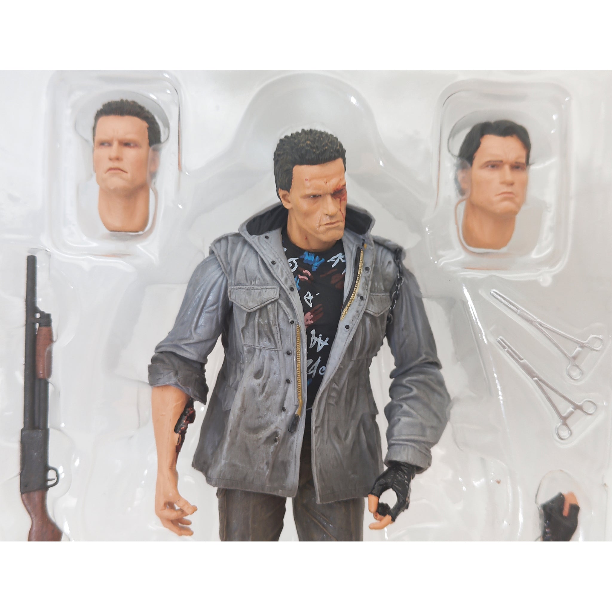 NECA Terminator Ultimate Tech Noir Terminator Action Figure 18cm  - Used – Terminator, NECA, 18 cm, 2021, pre-owned collector piece, Uncanny Collectibles Dublin Ireland