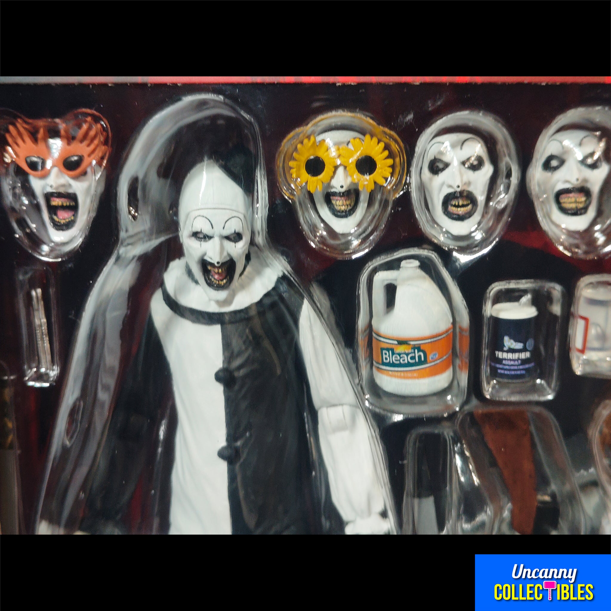 Terrifier 2 Art the Clown and Pale Girl Ultimate NECA 2-Pack