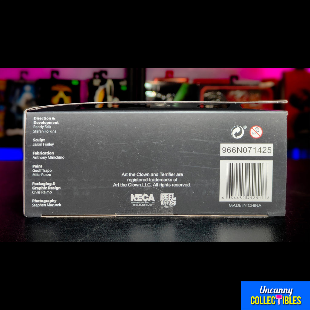 NECA Terrifier Ultimate Art the Clown Action Figure