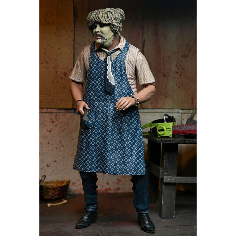 NECA Texas Chainsaw Massacre Leatherface 50th Anniversary clothed action figure, 20cm tall, with real fabric clothing and multiple masks
