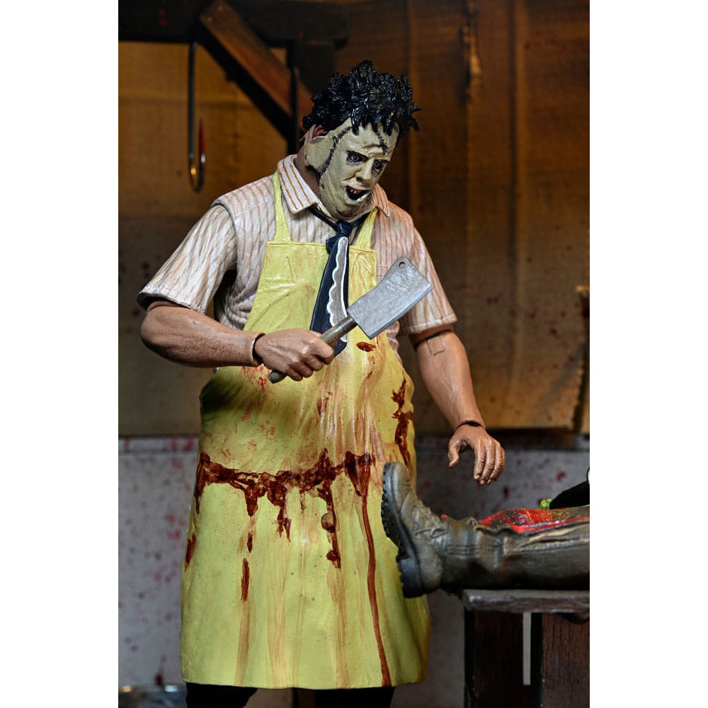 NECA Texas Chainsaw Massacre Leatherface 50th Anniversary clothed action figure, 20cm tall, with real fabric clothing and multiple masks