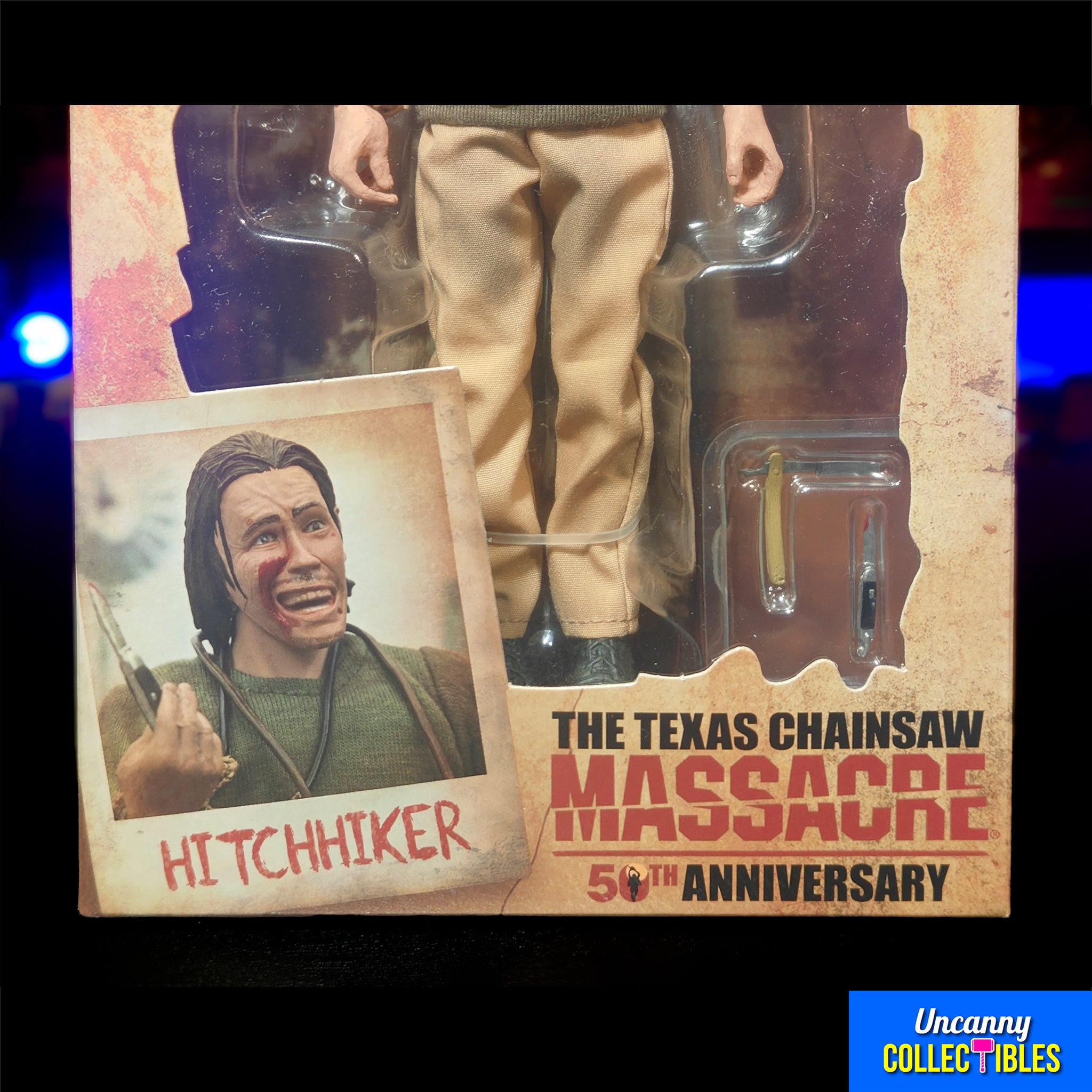 NECA Texas Chainsaw Massacre The Hitchhiker Retro Clothed Action Figure 50th Anniversary 20cm – Texas Chainsaw Massacre, NECA, 20 cm, brand new collector item, Uncanny Collectibles Dublin Ireland