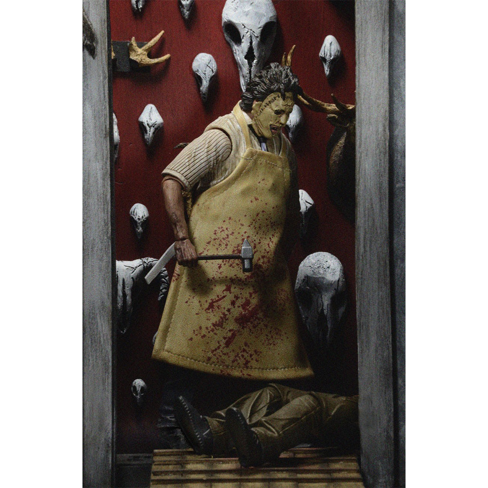 NECA Texas Chainsaw Massacre Ultimate Leatherface Action Figure 18cm