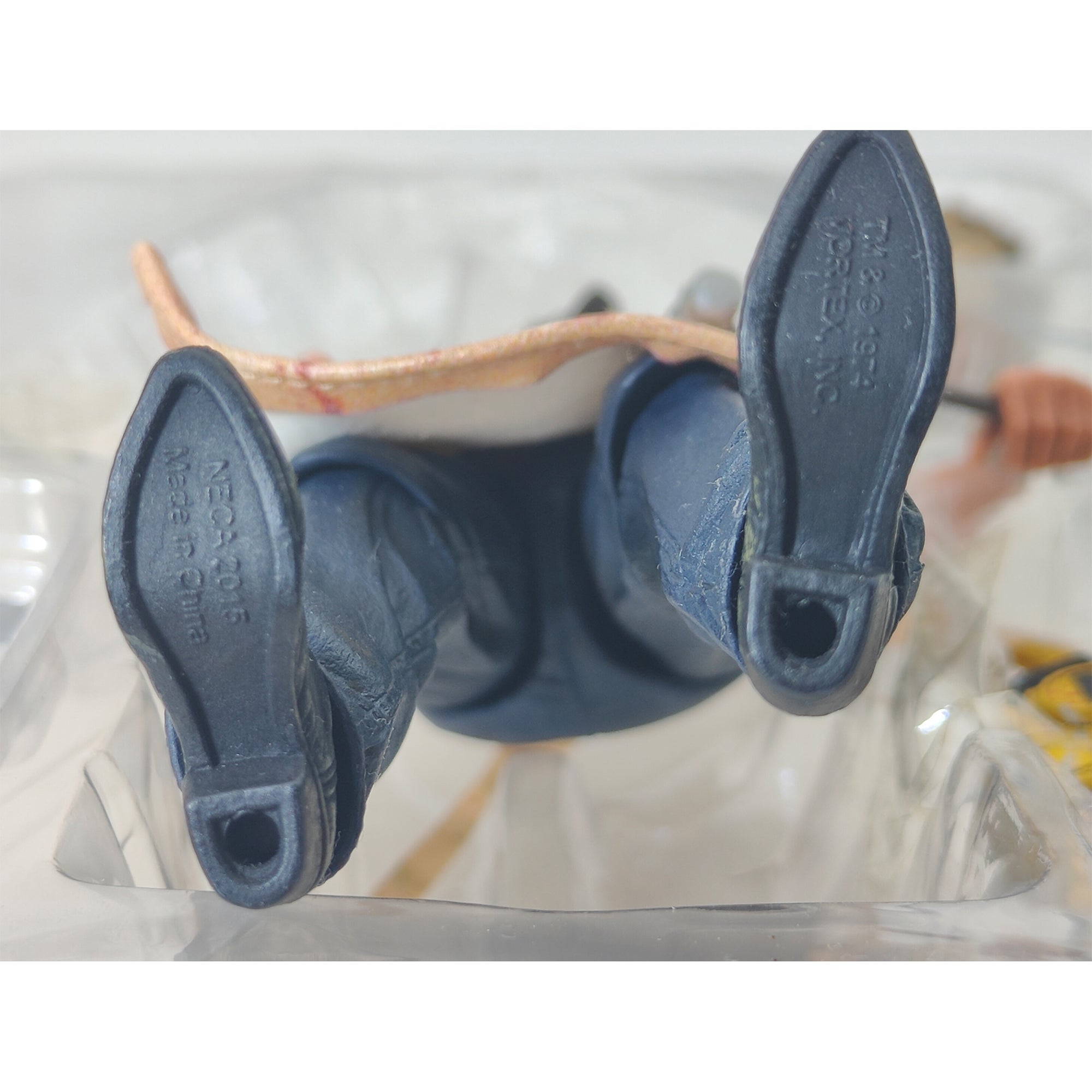 NECA Texas Chainsaw Massacre Ultimate Leatherface Action Figure 2021 18cm – Texas Chainsaw Massacre, NECA, 18 cm, 2021, pre-owned collector piece, Uncanny Collectibles Dublin Ireland