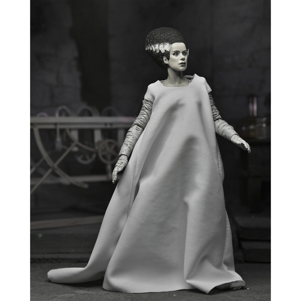 NECA Ultimate Bride of Frankenstein Universal Monsters Black & White Action Figure