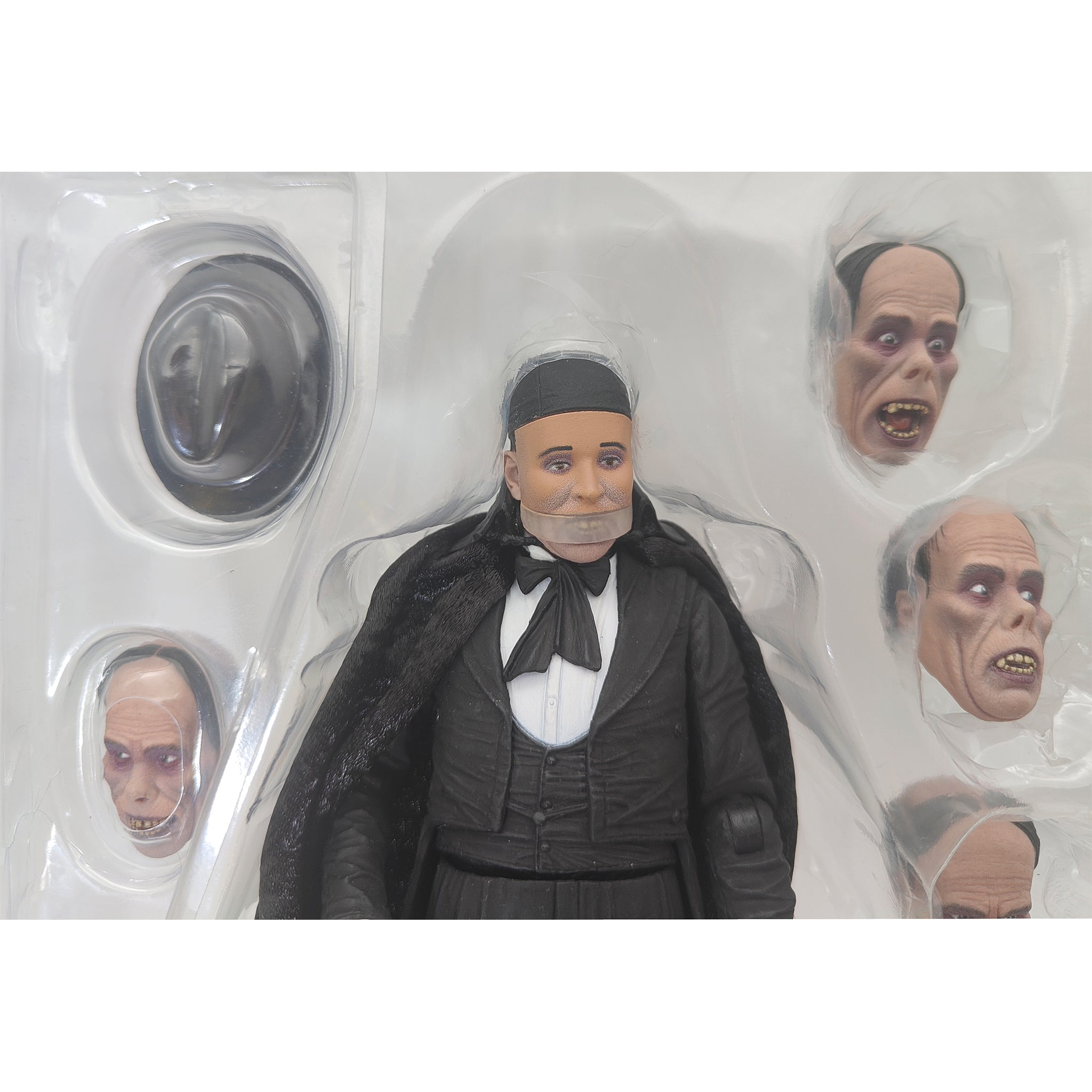 NECA Ultimate The Phantom Of The Opera 1925 Universal Monsters Action Figure 18cm - Used – Universal Monsters, NECA, 18 cm, 2023, pre-owned collector piece, Uncanny Collectibles Dublin Ireland