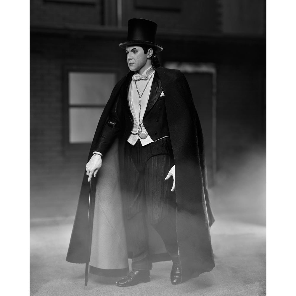 NECA Universal Monsters Ultimate Dracula Carfax Abbey Action Figure Black and White Version 18cm – Universal Monsters, NECA, 18 cm, 2022, brand new collector item, Uncanny Collectibles Dublin Ireland