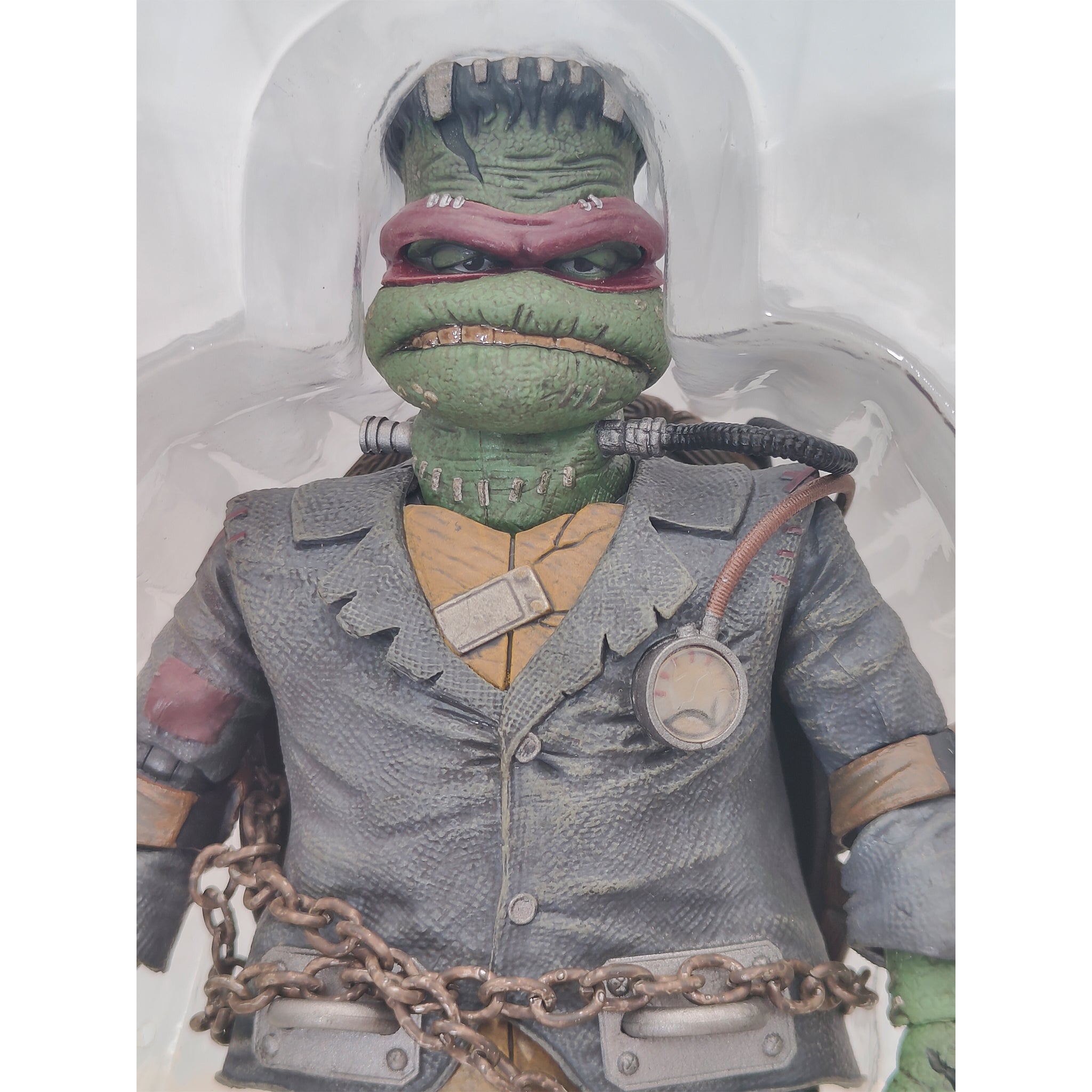 NECA Universal Monsters x TMNT Ultimate Raphael As Frankensteins Monster Action Figure 18cm – Teenage Mutant Ninja Turtles, NECA, 18 cm, 2021, pre-owned collector piece, Uncanny Collectibles Dublin Ireland