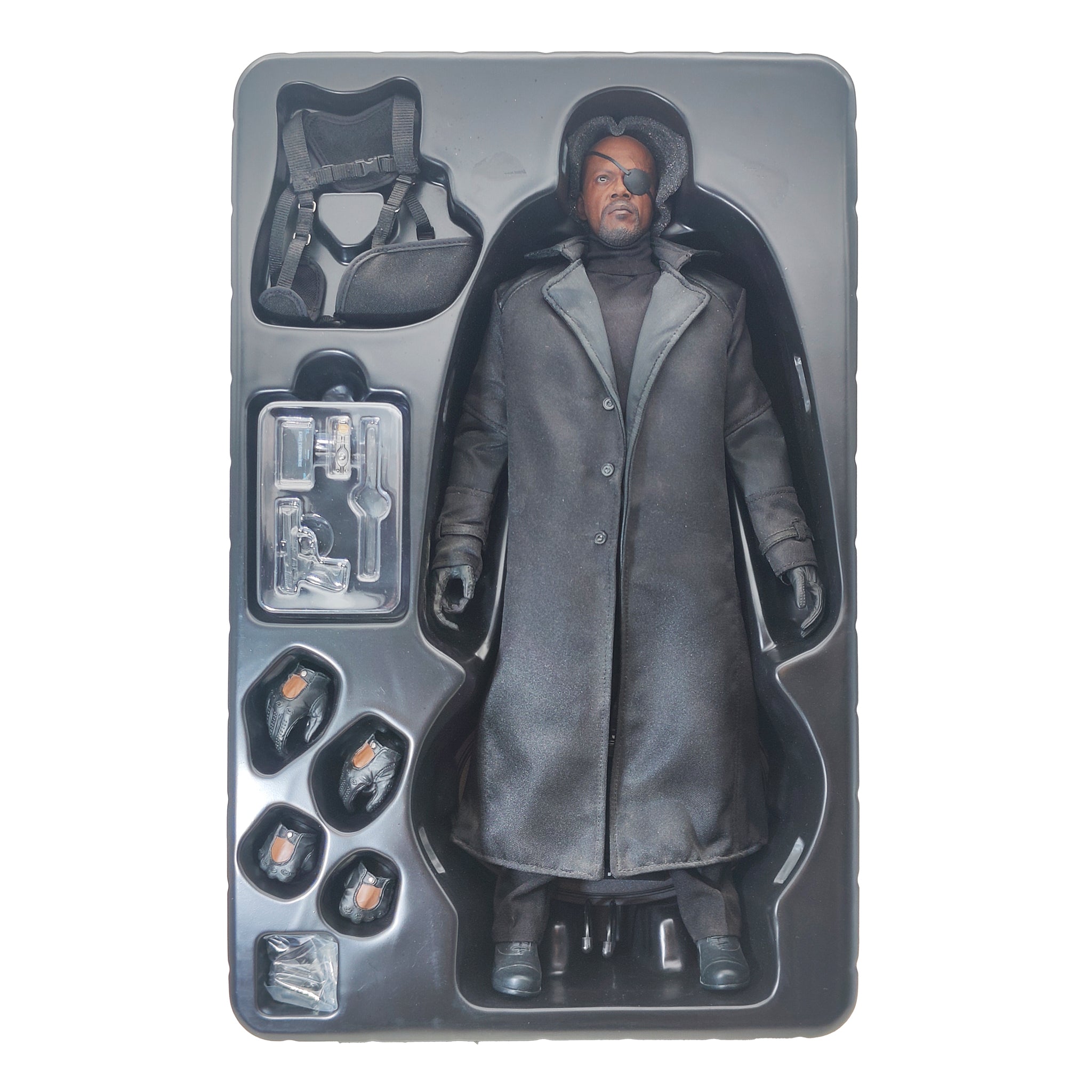 Nick Fury  Captain America The Winter Soldier MMS 315 Hot Toys 1/6 Scale Action Figure 2016 – Avengers, Hot Toys, 30 cm, 2016, pre-owned collector piece, Uncanny Collectibles Dublin Ireland