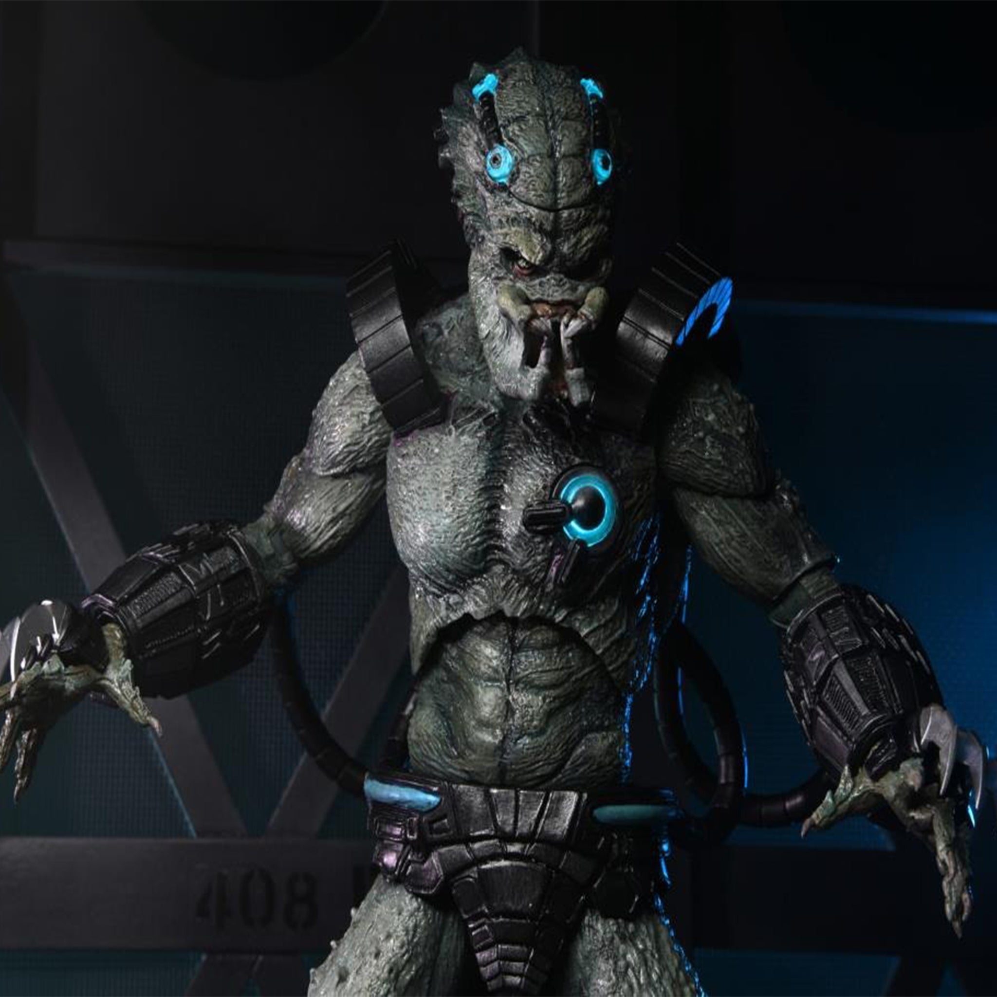 NECA Predator Concrete Jungle Deluxe Ultimate Stone Heart Predator Action Figure 25cm