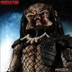 Predator Mezco Toyz One:12 Collective Deluxe Edition Action Figure 20cm – Predator, Mezco Toyz, 20 cm, brand new collector item, Uncanny Collectibles Dublin Ireland