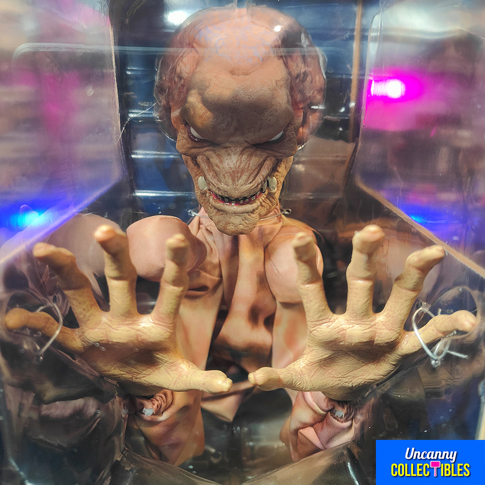 Syndicate Collectibles Pumpkinhead Horror Reachers Boxing Puppet 33cm – Horror, Syndicate Collectibles, 33 cm, 2024, pre-owned collector piece, Uncanny Collectibles Dublin Ireland
