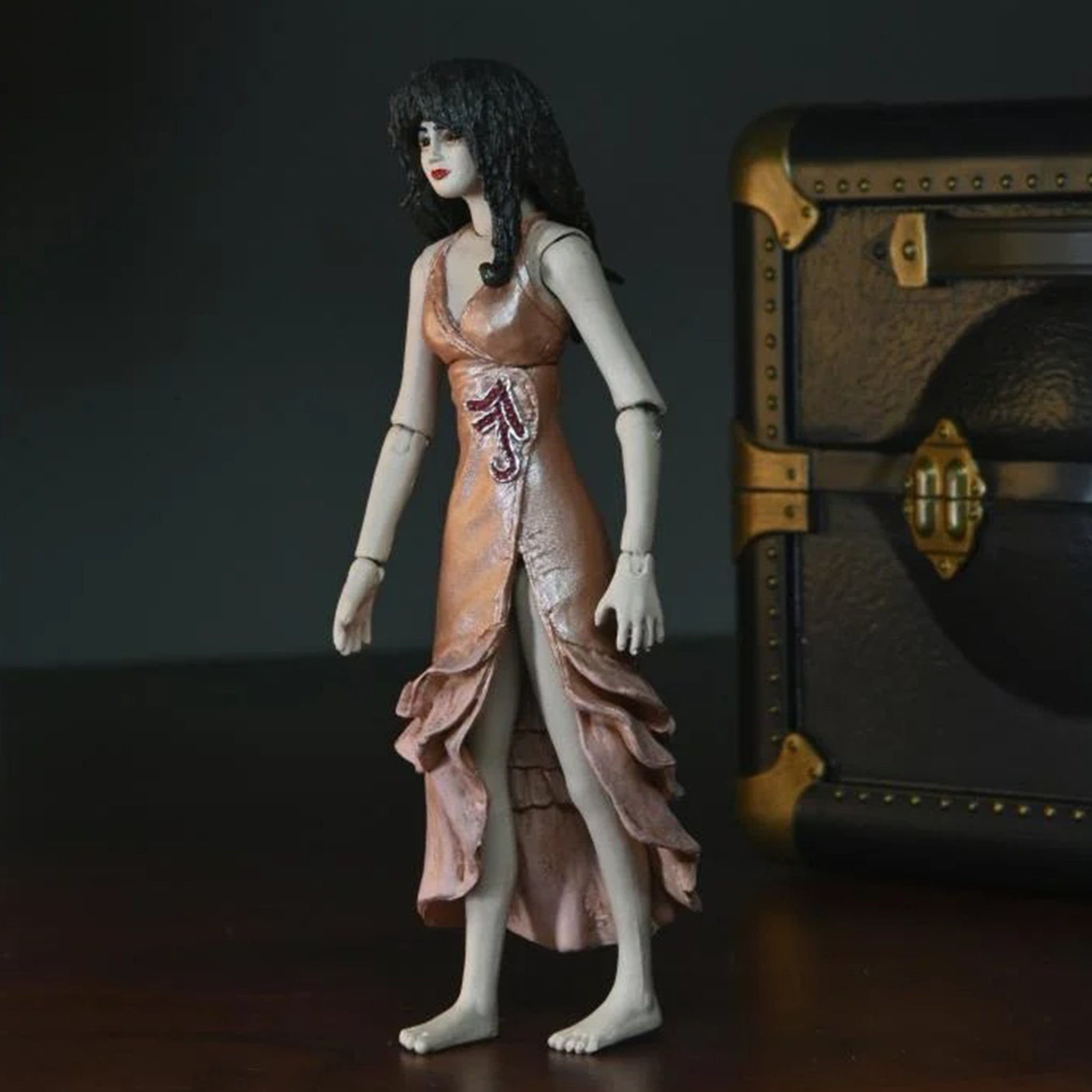 NECA Puppet Master Toulons Puppet Case And Leech Woman Action Figure 2 Pack