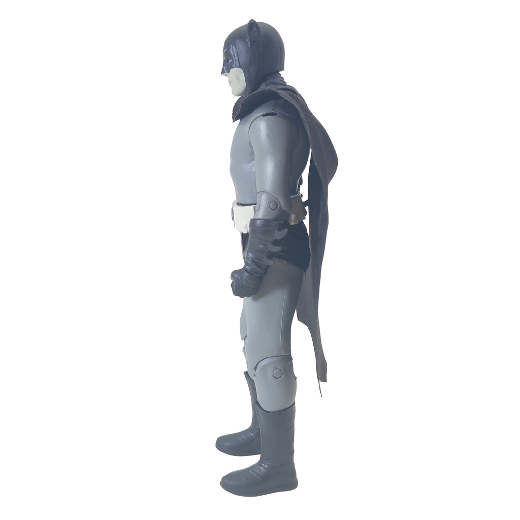 Retro Black & White Batman 1966 Batman TV Series McFarlane Toys Action Figure 2022 15cm – Batman, McFarlane Toys, 15 cm, 2023, pre-owned collector piece, Uncanny Collectibles Dublin Ireland