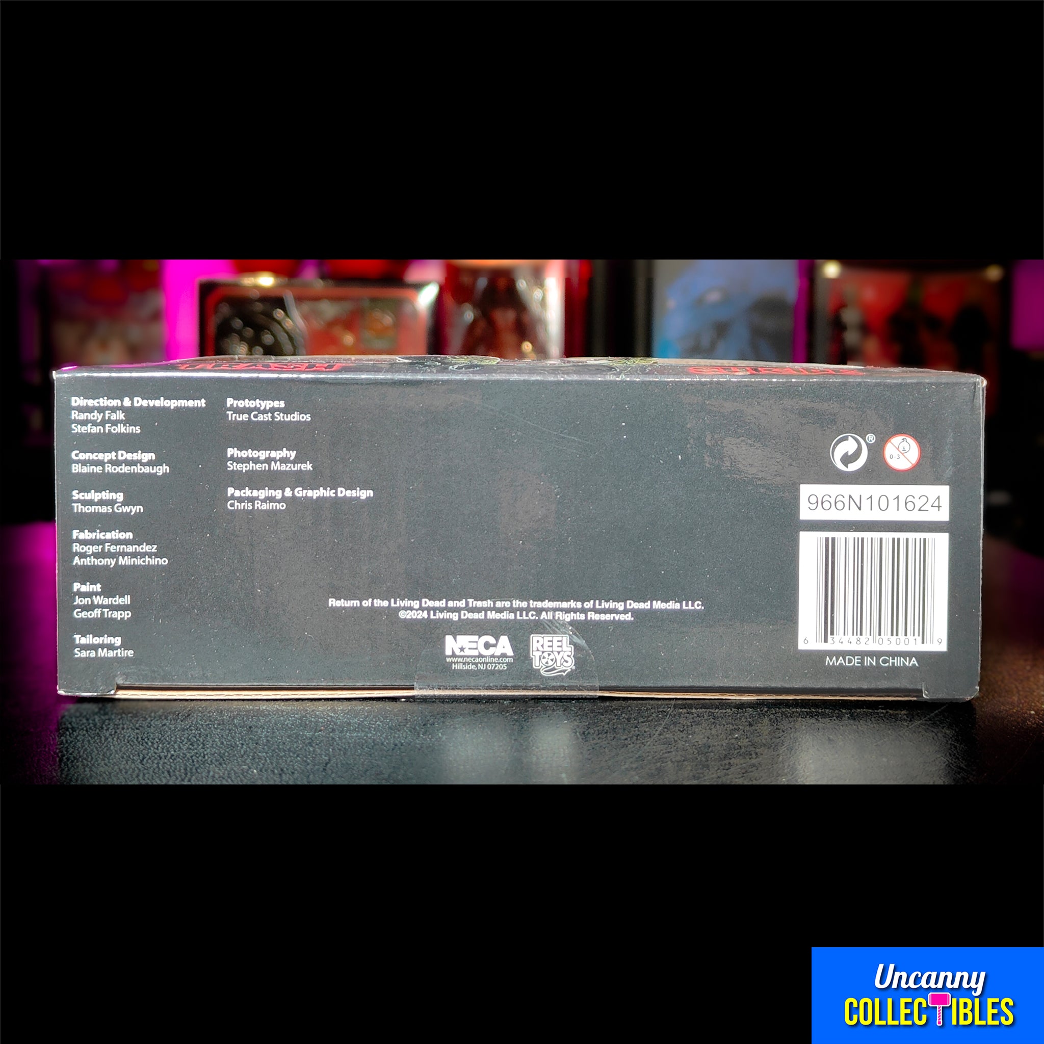 NECA Return Of The Living Dead Trash And Suicide Retro Clothed Action Figure 2 Pack 20cm – Horror, NECA, 20 cm, brand new collector item, Uncanny Collectibles Dublin Ireland