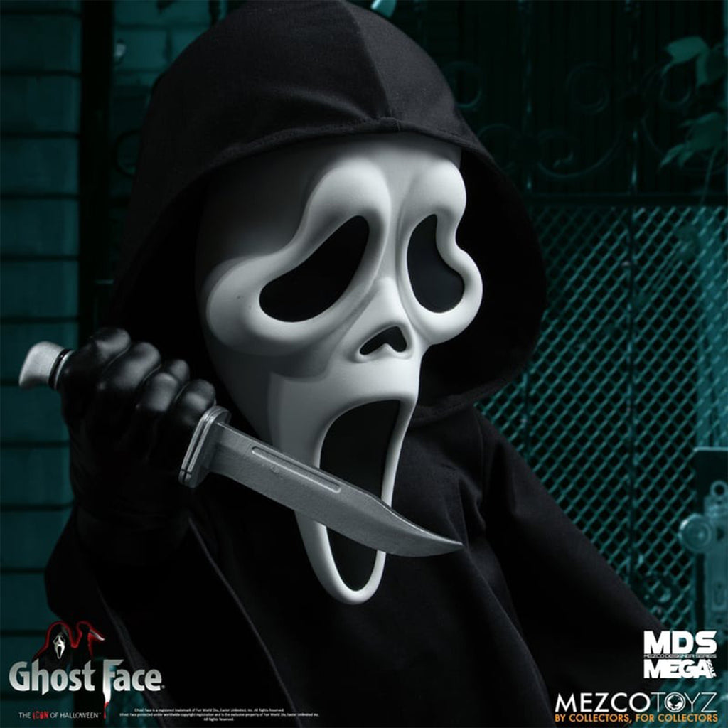 Scream Ghost Face Mezco Designer Series Deluxe Action Figure (No Sound) 15cm – Scream, Mezco Toyz, 15 cm, brand new collector item, Uncanny Collectibles Dublin Ireland