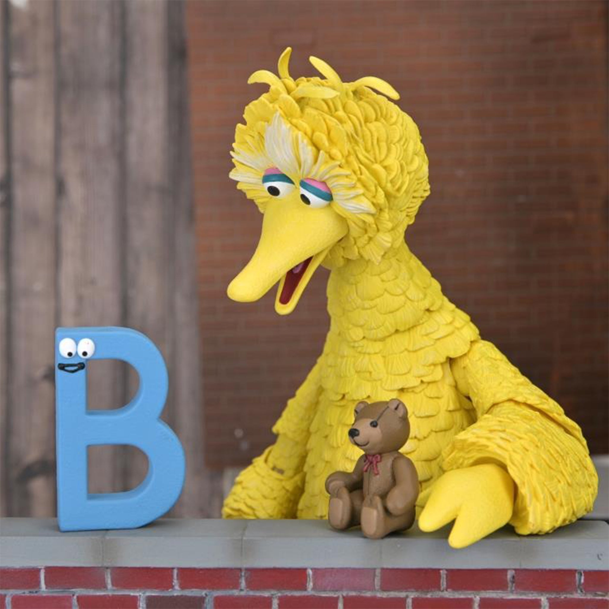 Sesame Street Big Bird Ultimate NECA Action Figure - photo 12 of 15