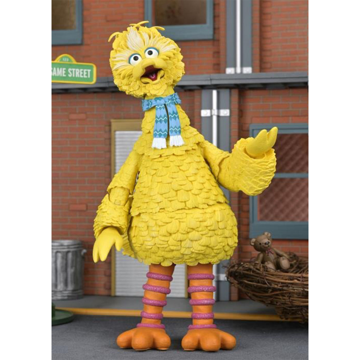 Sesame Street Big Bird Ultimate NECA Action Figure - photo 8 of 15