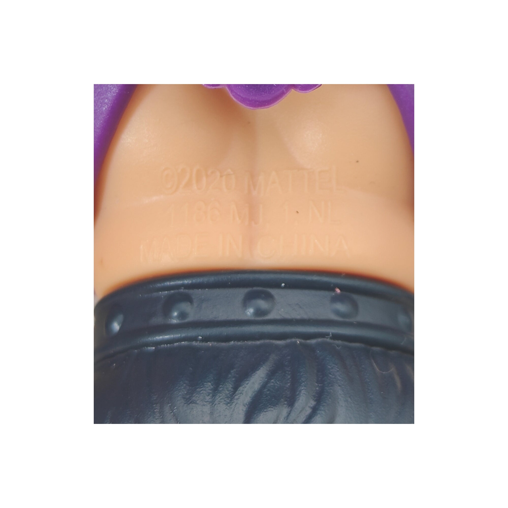 Shredder Masters of the Universe Origins Turtles of Grayskull Mattel Action Figure 14 cm