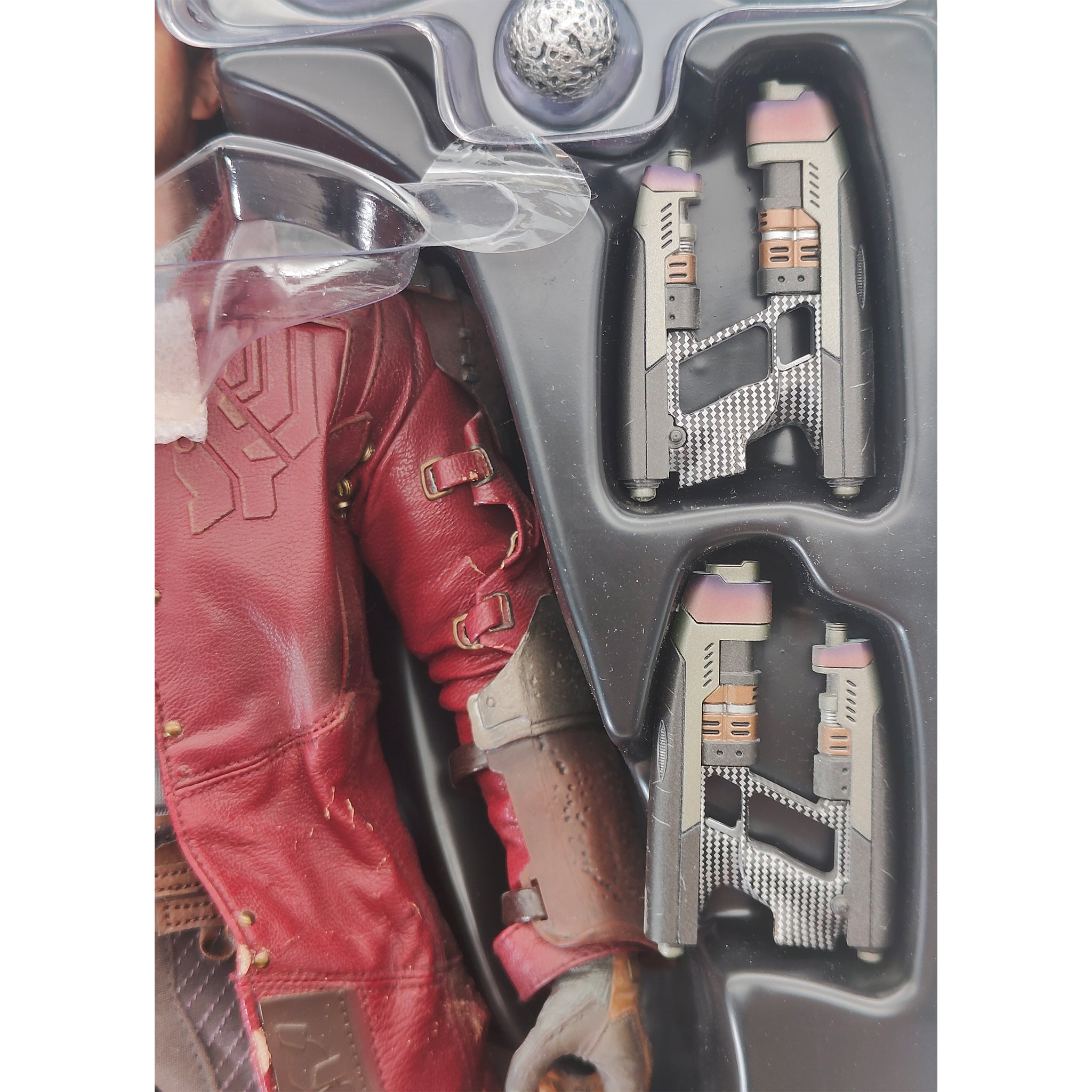 Star Lord Guardians Of The Galaxy Vol 1 MMS 255 Hot Toys 1/6 Scale Action Figure 2014 – Guardians of the Galaxy, Hot Toys, 31 cm, 2014, pre-owned collector piece, Uncanny Collectibles Dublin Ireland