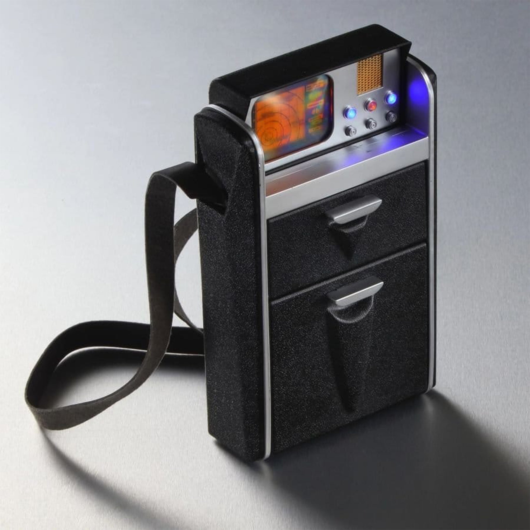 Star Trek The Original Series 1:1 Tricorder Full Size Prop Replica – TV Icons & Heroes, Master Replicas, 19 cm, brand new collector item, Uncanny Collectibles Dublin Ireland