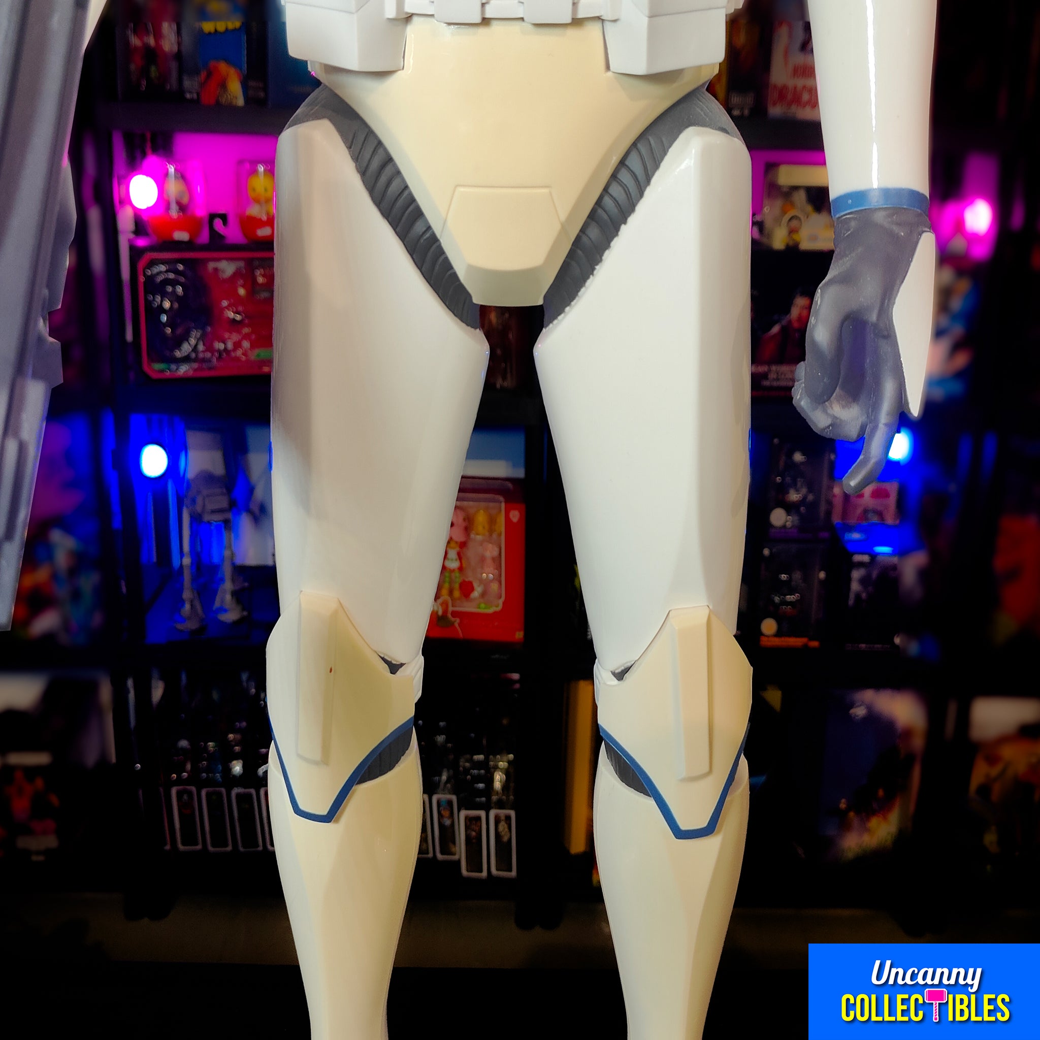 Star Wars 501st Legion Clone Trooper Jakks Pacific Giant Action Figure 2013 76cm – Star Wars, JAKKS Pacific, 76 cm, 2013, pre-owned collector piece, Uncanny Collectibles Dublin Ireland